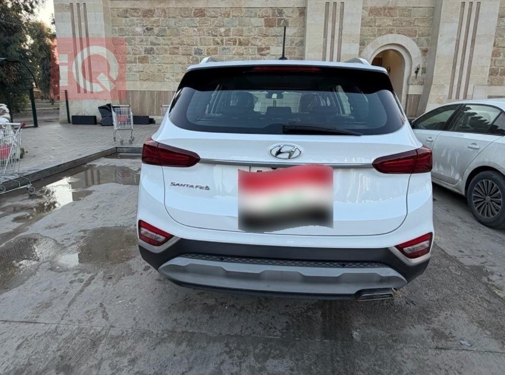 هيونداي سانتافي